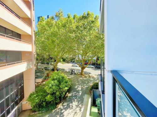 Modern Peaceful Studio Nearby Skytower & Queen St - Pool Gym & Sauna, Auckland (foto 5)