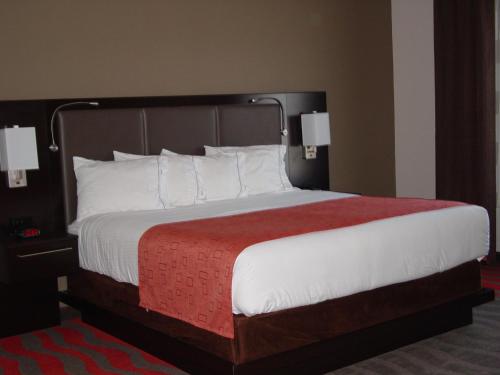Holiday Inn Express Hotels & Suites Rockingham West, an IHG Hotel in Rockingham, USA