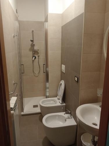 Einzelzimmer, eigenes badezimmer