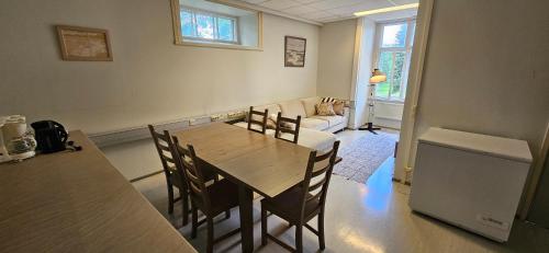 Спільний лаунж/ТБ зона, Rauma Rooms Norjala in Раума