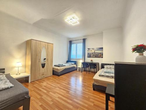 Wohnreich Ulm Zentral - Wohnung in 3OG - Zimmer in 3er WG in Ulm, Deutschland