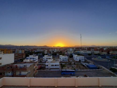 A környék, Cozy Retreat by The Sea in Safaga