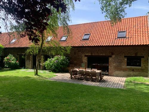 Etable rénovée 10 mn Lille gîte à louer Beaucamps-Ligny