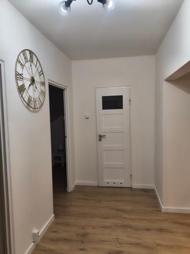 Фойє, Tabago Studio 26 Zduńska Wola Gierymskiego (Tabago Studio 26 Zdunska Wola Gierymskiego) in Zdunska Wola