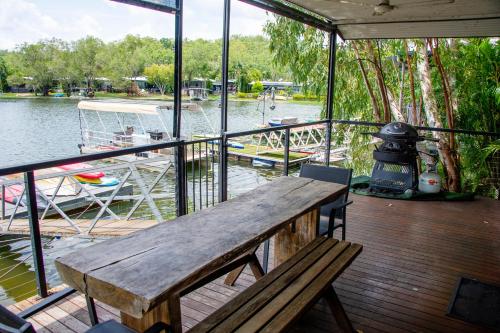 Rõdu/terrass, Bungalow 25 at Lake Bennett in Batchelor / Litchfield National Park