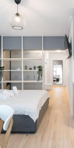 Springview Studio, Bucarest