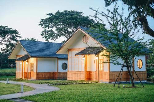 บ้านเรียวชิน น่าน りょうしん in ضواحي نان