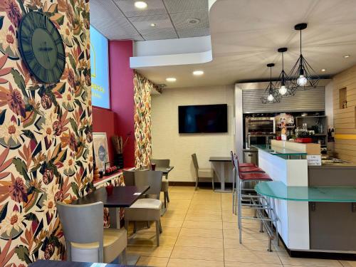 ibis Limoges Centre - image 3