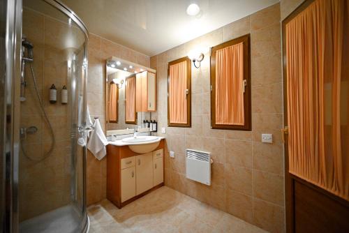 Duche, Villa Dudu, Luxury Villa in Hankavan in Hankavan