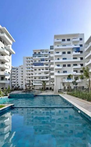 Beautiful apartment in the heart of Zenata in 엔 하루다