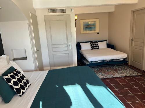 Double Room with Terrace