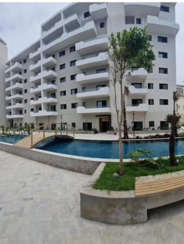 Beautiful apartment in the heart of Zenata in 엔 하루다