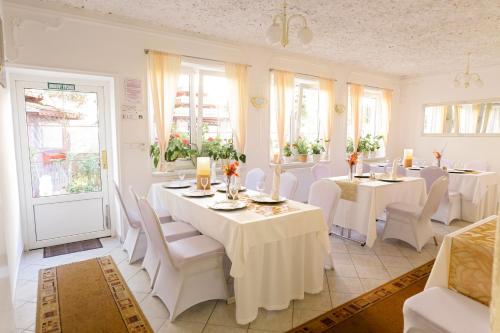 Restorāns, Penzion Romantik in Dolna Streda
