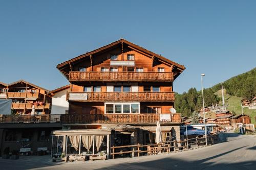 Ferienhaus Allalin