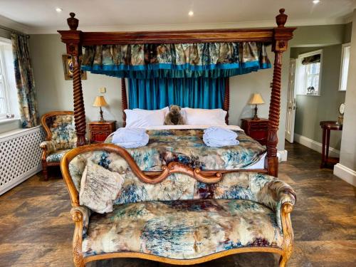 Burtree Country House, Tipi's, Treehouse & Lodge & House Rooms With Hot Tubs In A Private Garden - Yorkshire