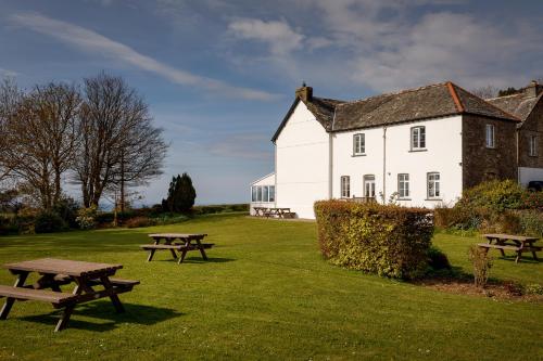 Bucklawren Farm - image 12