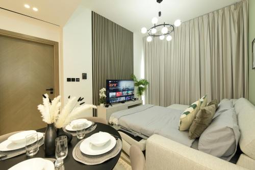 Burj Khalifa Poolview 1BR Apartment for 4 people, Dubai (foto 8)