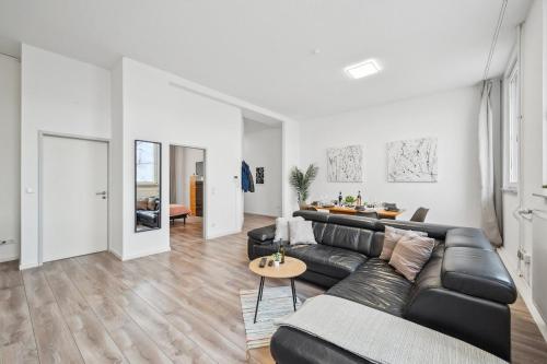 Yello Homes - Loft - Airport & Messe 6 Betten & Wifi, Nuremberg (photo 11)