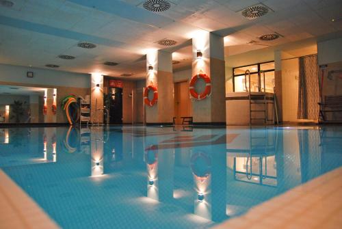 Piscina, Economy Silesian Hotel in Osiedle Zgrzebnioka