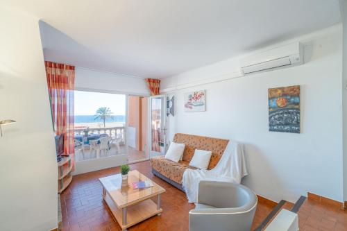 Basic Comfort Apartamento Gran Reserva Platja 0071 enfrente de la playa - image 4