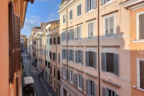 Monti Charming Apt Boschetto, Rome (photo 8)