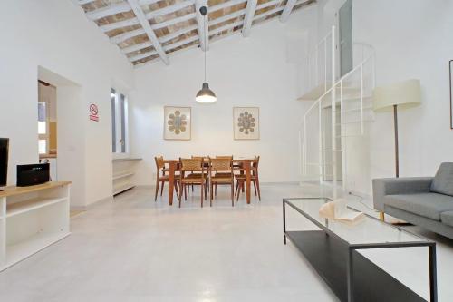 Monti Charming Apt Boschetto, Rome (photo 9)