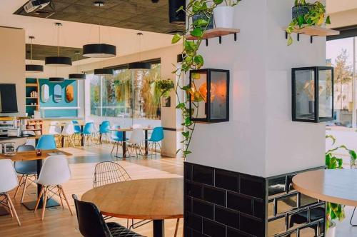 Campanile Barcelona Sud - Cornella - image 8