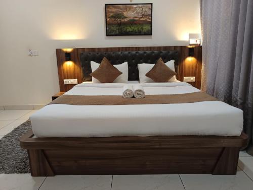 Deluxe Room image 5