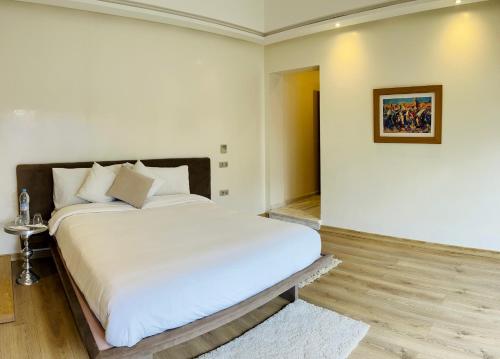 Hala Luxury Domain Hala Luxury Domain