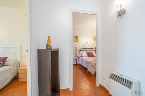Apartment with Sea View image 9