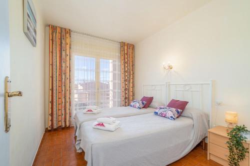 Apartment with Sea View image 4