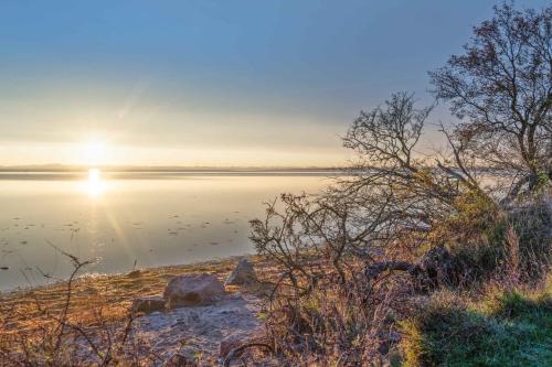 Facilities, Cozy Little Annex With A Sea View in Kalvehave