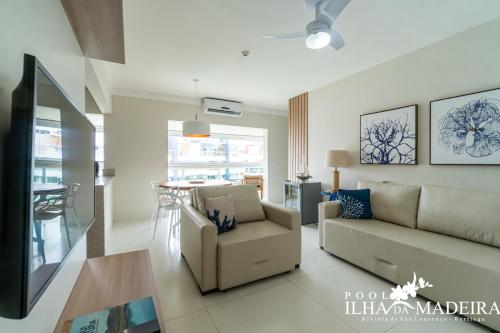 2 bedrooms, 4 beds