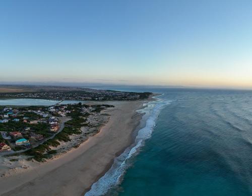 Juaqies Island Juaqies Island