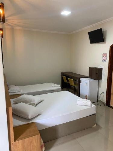 Hotel Novo Apúlia (Hotel Novo Apulia) in การ์เรา