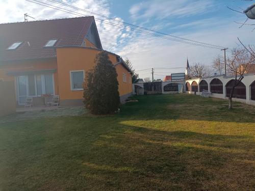 Dārzs, Penzion Pod sklepy in Novi Prerova