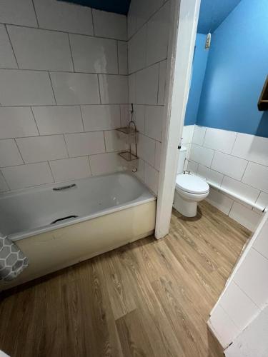 Three-Bedroom House image 2