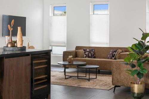 Three-Bedroom Villa image 10