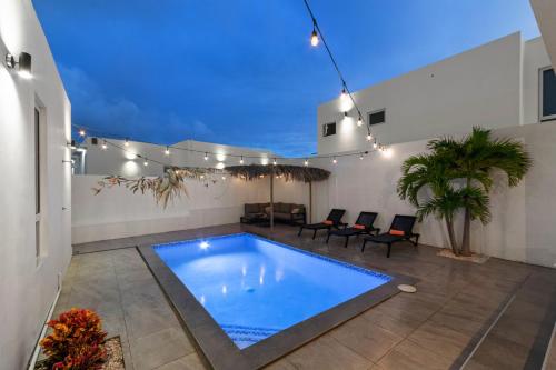 Three-Bedroom Villa image 1