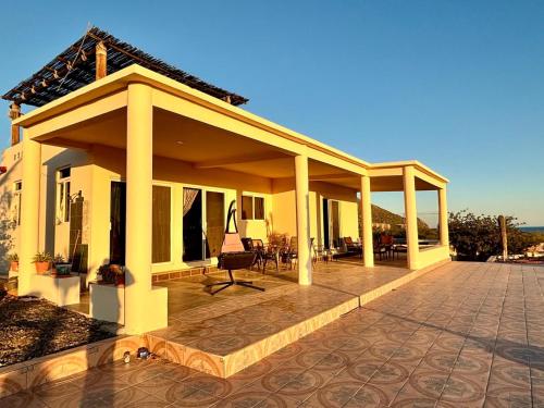 Buitenkant, Casa El Sargento Finisterra in El Sargento