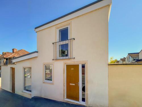 Spacious Modern Retreat - Near Temple Meads