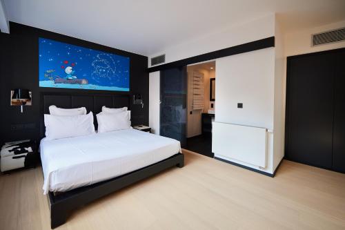 YOOMA Urban Lodge - image 14