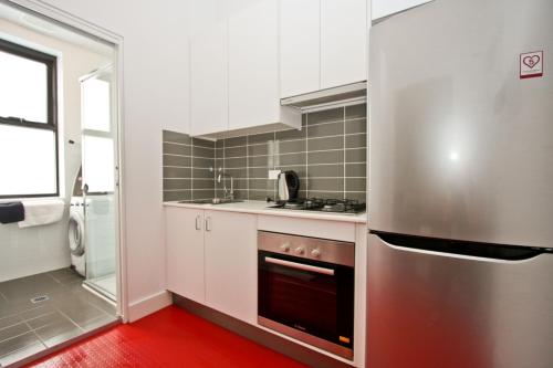 シャワー, ザ スター アパートメンツ (The Star Apartments) near ニューキャッスル空港