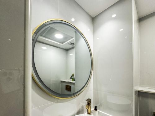 DreamShoma -2BR Deluxe Downtown Skyview, Dubai (photo 8)