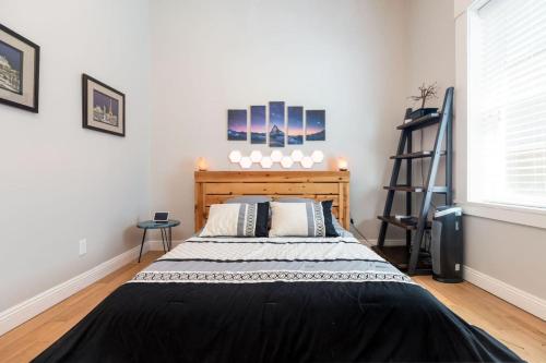 The Dapper Digs - Historic Aves The Dapper Digs - Historic Aves