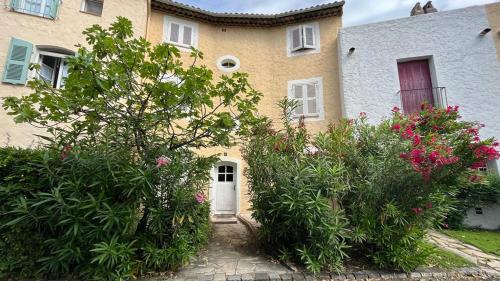 Ferienwohnung My-Port-Grimaud Ferienwohnung My-Port-Grimaud