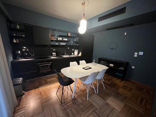 The H Experience Apartments Athens - image 3