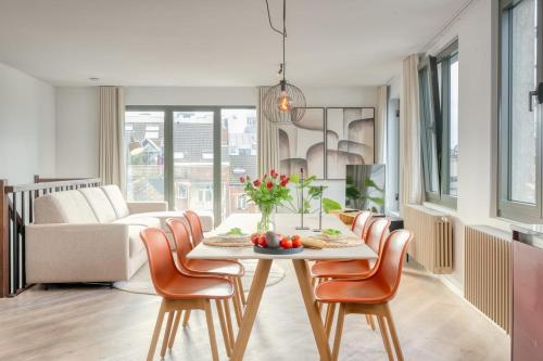 2-BR Getaway with MAS view, Antwerpia