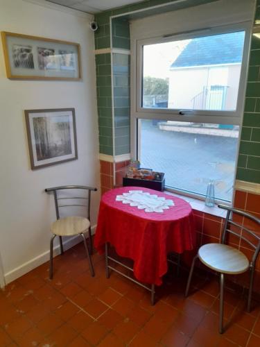 ห้องครัว, sark guest house in บร์นสเต็ปเพิล