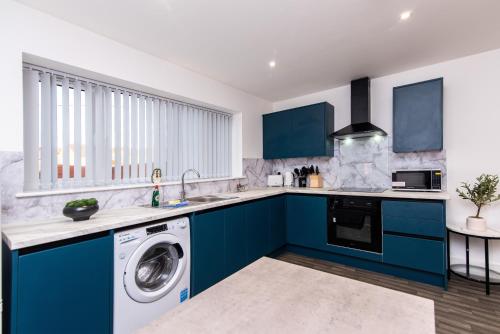 廚房, Chapel Street Apartments - Great Transport & Local Amenities in 朗伊頓